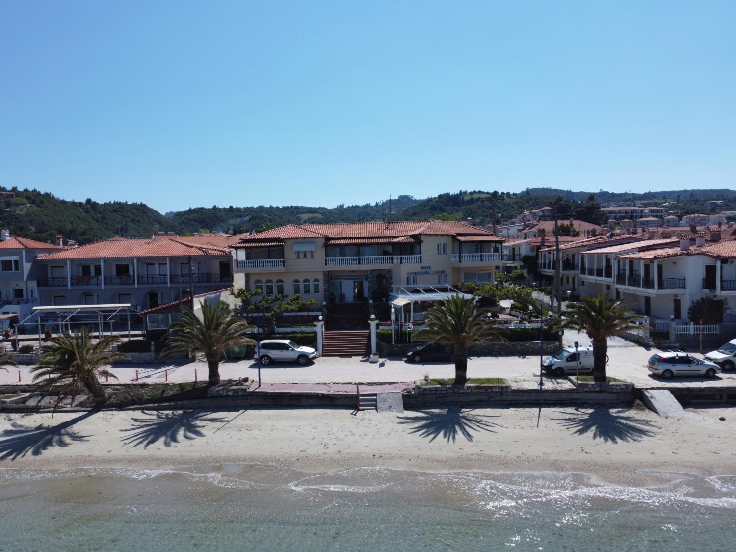 Εξωτερική άποψη του Polychrono Beach Hotel